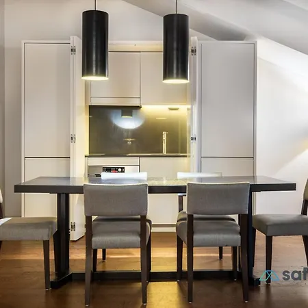Apartment Exclusive Floor 2bd By The Timeout Market